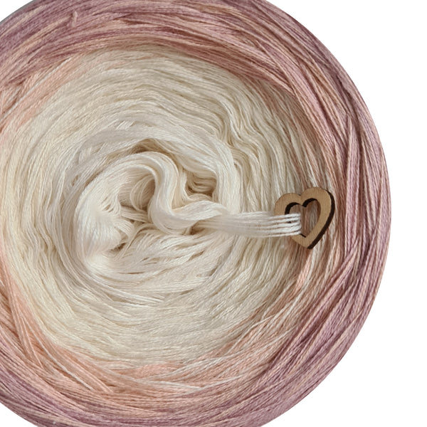 Ombreccino flow 6 ply wool white, creme, peach, dirty pink