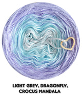 Ombreccino mandala light grey, dragonfly, crocus